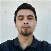 Me considero una persona resolutiva y con don de gentes, aparte de eso mi nivel de ingles es bastante alto.